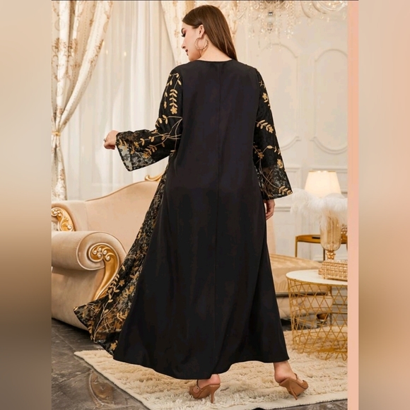 Modely Flower Embroidered Lace Overlay Tunic Dress Black - Picture 5 of 5